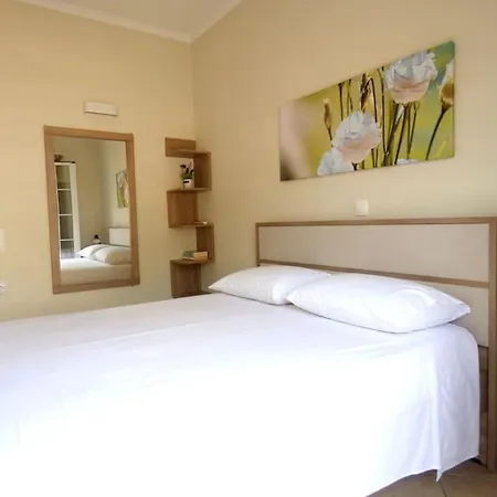 2 * Agios Leon
